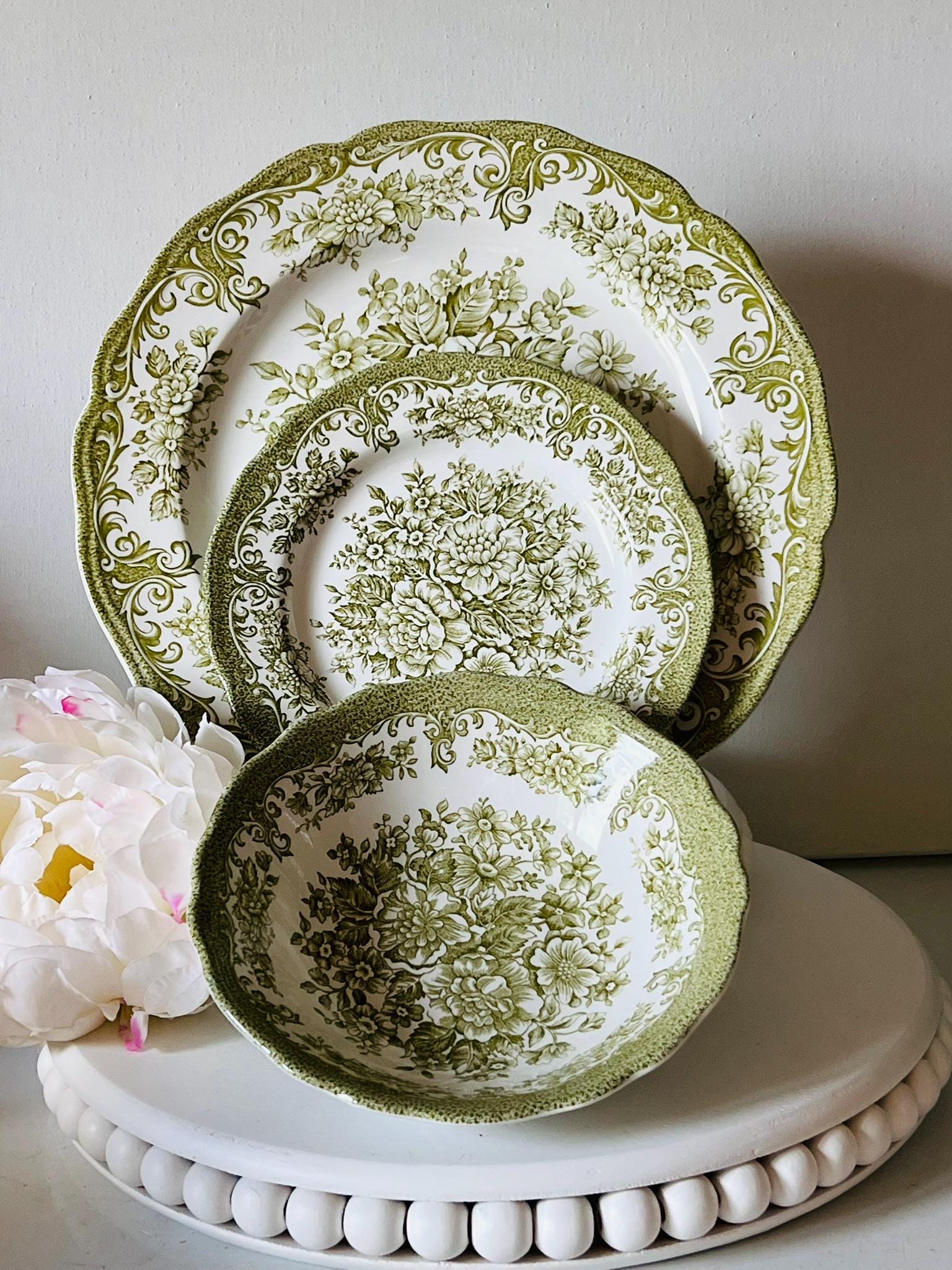 J&G Meakin - Avondale Green - Ironstone - England - Dinner Plates