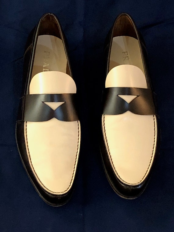 Prada spectator shoes men's