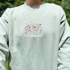 Multi Color Floral Embroidered Crewneck/Hoodie Custom Embroidery Summer Flowers