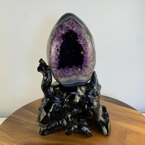 S1242 Collectible “Dragon Egg” Natural Specimen Egg-Shaped Amethyst Cave Super Dark Purple Crystal Quartz Geode Stone OnStand Mineral Energy