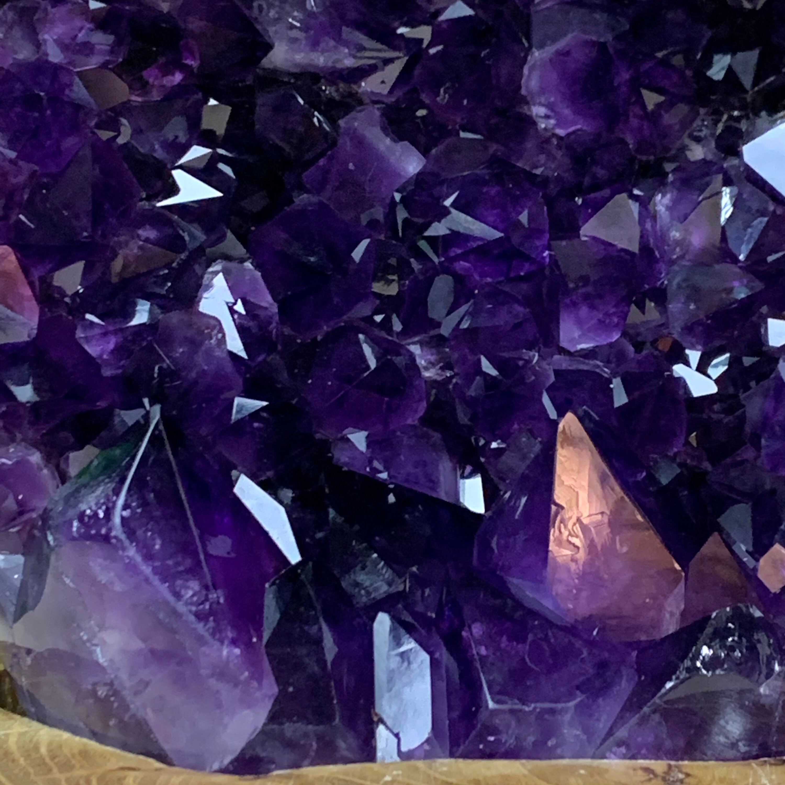 大型アメジスト置物 木製スタンド付き 大型アメジスト置物 木製スタンド付き