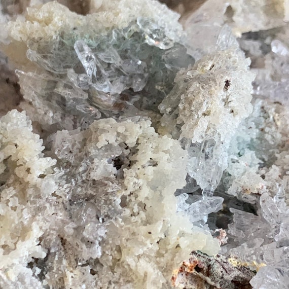 レインボーアゲートギャラクシーカルセドニージオード：ピンク