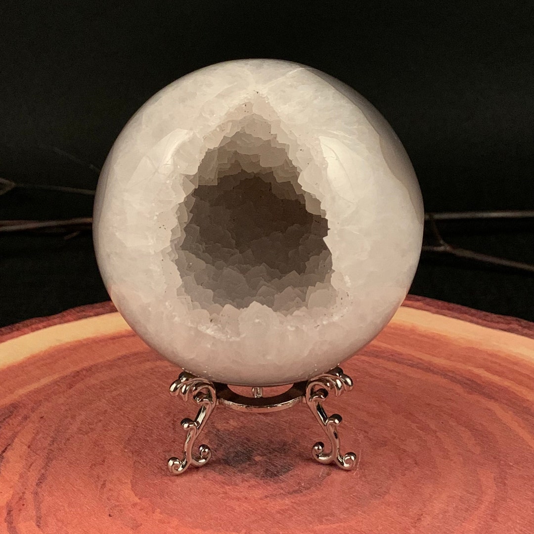 S685 Natural Amethyst Sphere 3.5“ Laughing Agate | Smiling Open Agate ...