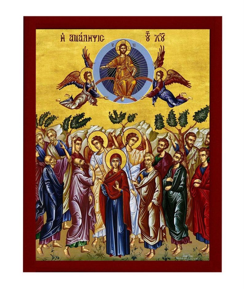 Pode incluir: Um &iacute;cone religioso que representa a Ascens&atilde;o de Jesus Cristo. O &iacute;cone apresenta um fundo dourado com um c&iacute;rculo azul no centro, que representa Jesus ascendendo ao c&eacute;u com anjos de cada lado. Abaixo, um grupo de pessoas, incluindo a Virgem Maria, olham para cima para Jesus. O &iacute;cone &eacute; emoldurado em uma moldura de madeira vermelha.