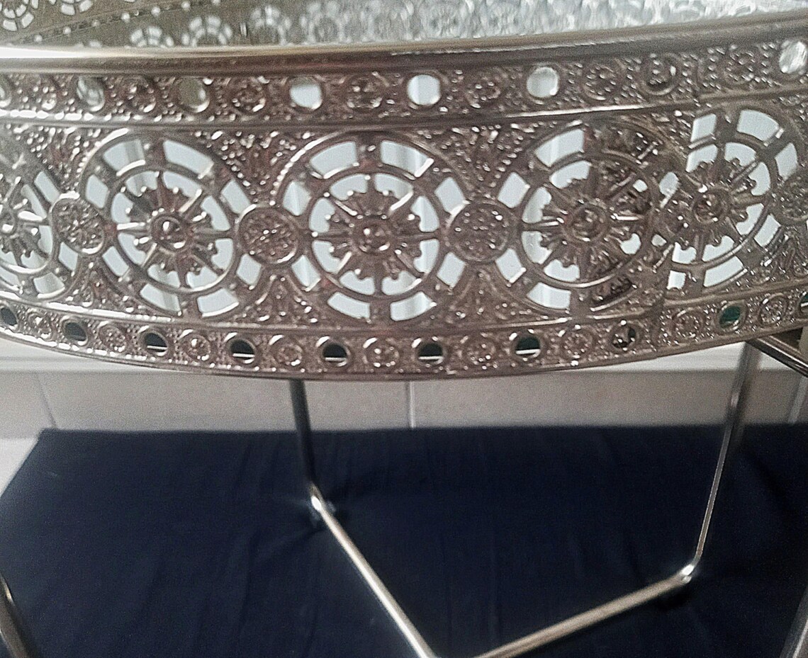 Wunderschöner Barock Beistelltisch Spiegel Tablett Vintage Chrom, foto 3 di 5