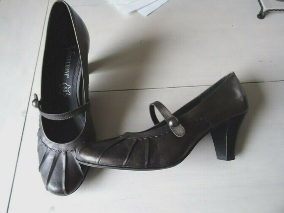 Venturini Vintage Leather Strap Pumps Gr.40