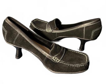 Mocasines Kenneth Cole Reaction de ante negro con tacón bajo, estilo vintage Y2K, talla 8 M