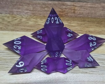 Jeu de dés D&D -7 pièces en spirale violettes