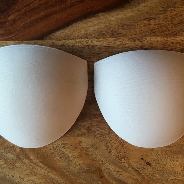 Size 28 White Contour Bra Cup ~Great price & quality~ Gowns, Bridal, Prom plus more...