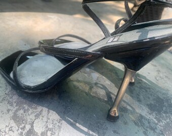 Escarpins Stuart Weitzman Talons Aiguilles En Cuir Verni Noir - Taille 7.5 US