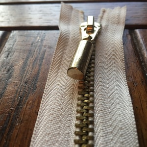 13&quot; Ivory Separating Zipper w/Solid Brass Chunky Pull (#5) ~Vintage~