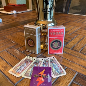 Las Vegas Vintage Caesars gouden beker, sigaretten en sleutelkaarten ~geweldig pakket~