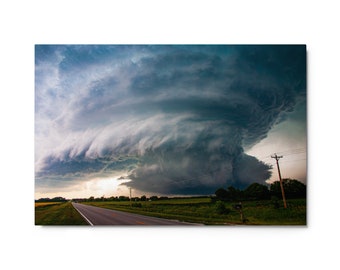 Breathtaking Nebraska Supercell Thunderstorm - Gorgeous Extreme Weather Metal Prints - Unique gifts for any weather lover!