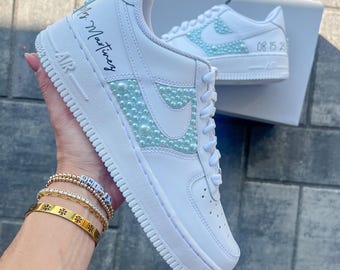 Zapatillas Air Force 1 personalizadas para novias: zapatos de boda en color azul perla