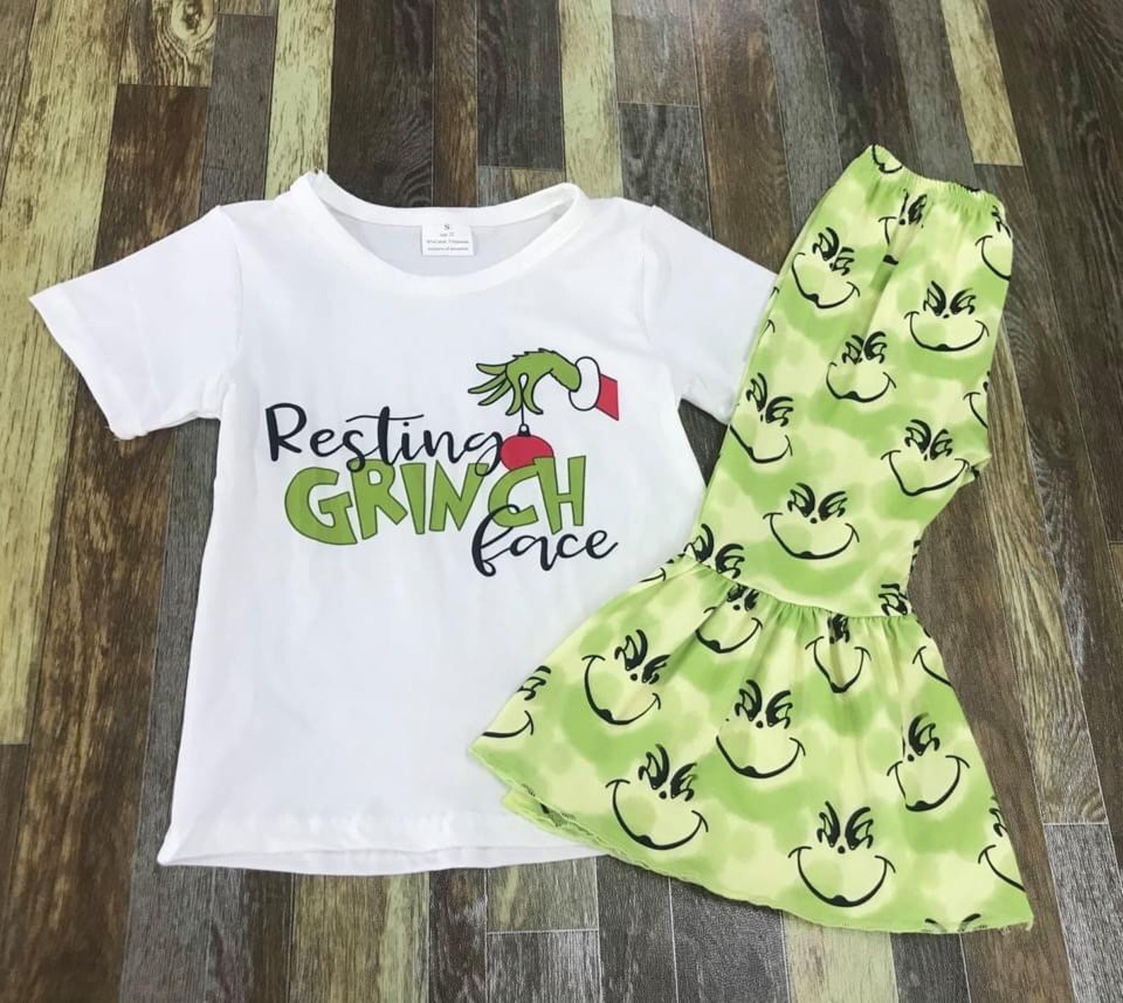 grinch in dress