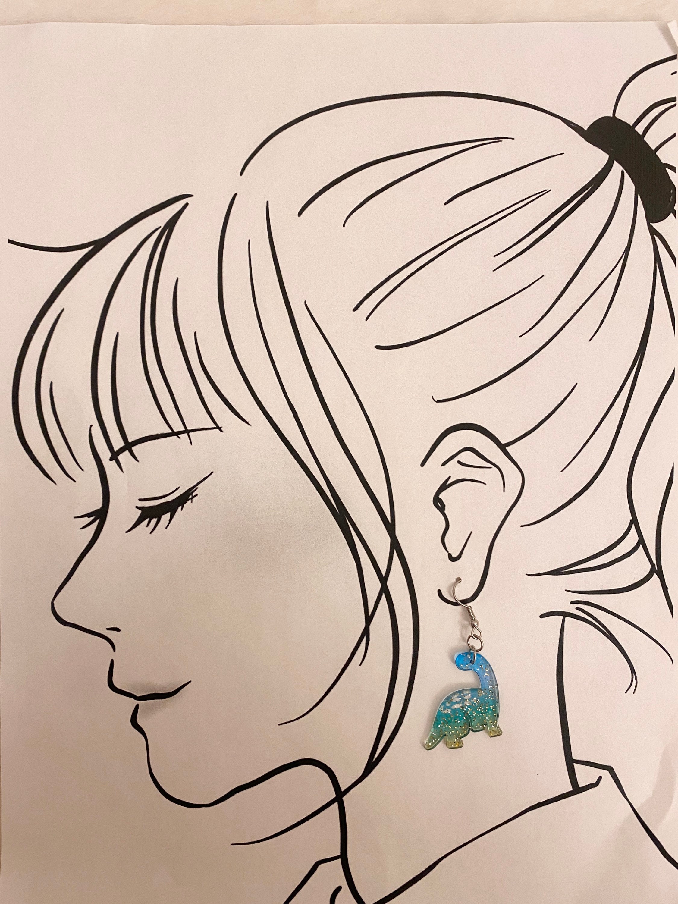 Katy Craig Orecchini A Perno In Argento 925 Con Dinosauro E Glitter Blu - 11x6 Mm - Gioiello Regalo Per Bambini E Ragazzi In Confezione Regalo