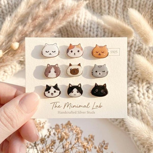 Glückskatze Ohrstecker Sterling Silber Kitty Ohrringe Kleines niedliches Tier Kätzchen Ohrring Katze Mama Geschenk für Minimalist Ohrring Schwarze Katze Schmuck
