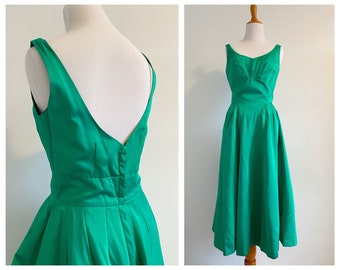 Vintage 1950s Miss Elliette party dress full skirt silk taffeta cocktail dress holiday emerald green pinup retro small medium tea length