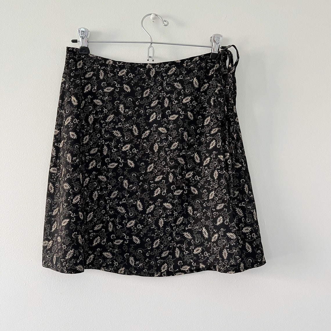 Vintage 1990s Y2K 2000s Mini Skirt Dark Floral Wrap Skirt - Etsy