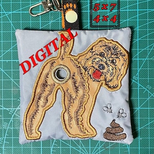 Disegno di ricamo macchina distributore di sacchetti di cacca di cane ITH Cockapoo. Modello porta sacchetto per la raccolta delle deiezioni. Applicazione di cacatua. Progettazione digitale. Cerchio 5x7 e 4x4