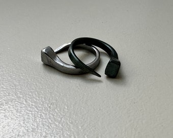Horseshoe nail ring