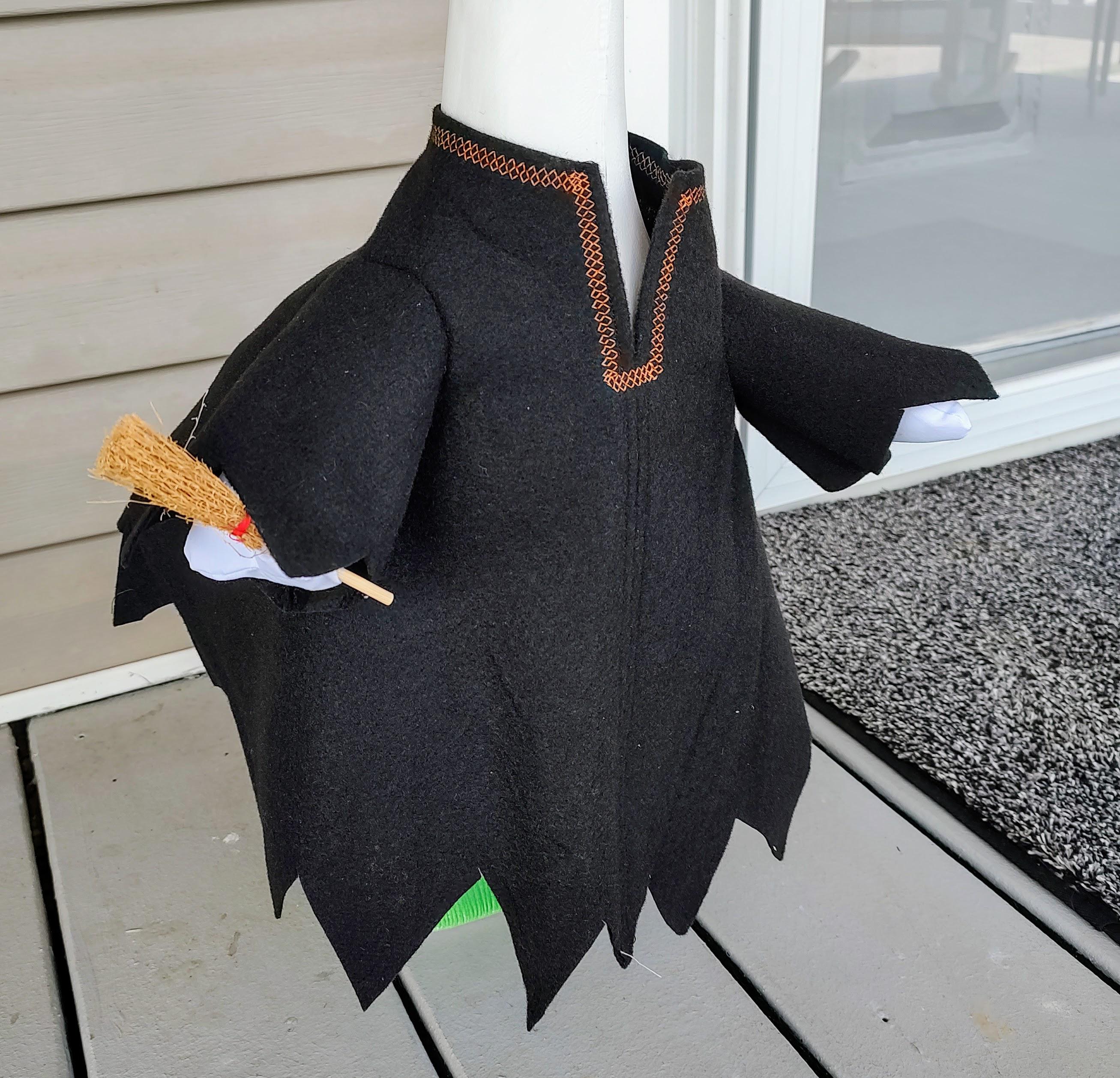 Porch Goose Clothes - A Real Witch Outfit "with Broom" in Black Felt for 23 to 25 inch Plastic or Concrete Lawn Goose - Handmade by Me