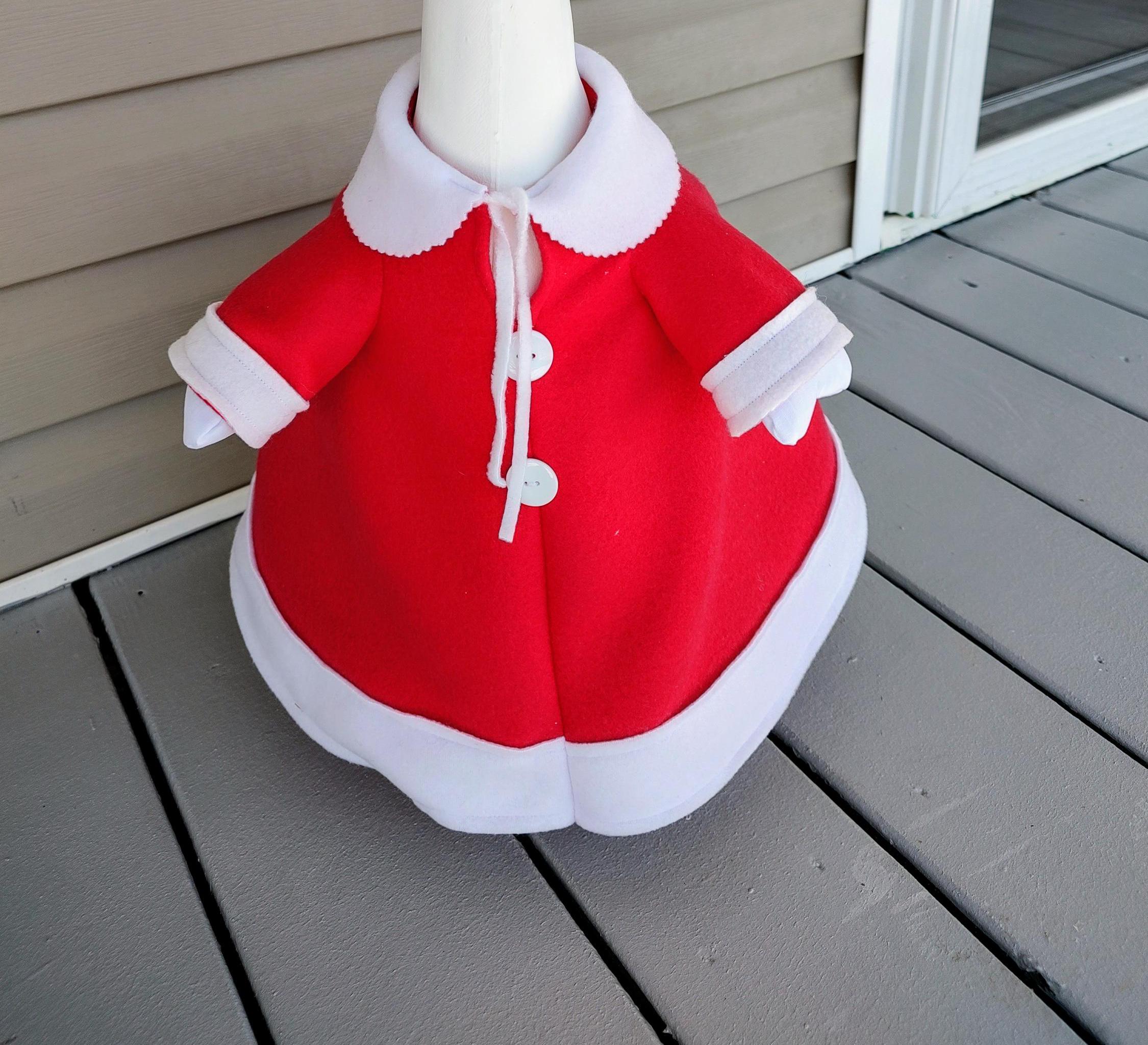 Mrs Santa Clause Goose Outfit - A Great Gift - A perfect compliment to Santa Clause -  Fits 23 to 25 inch Plastic or Cement Porch Goose