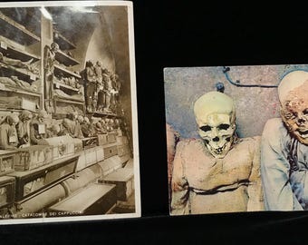 PAAR postkaarten Catacomben van Palermo//vintage postkaarten mummie//postkaarten knekelhuis cappuccino//Macabere vintage ansichtkaarten//groteske postkaarten