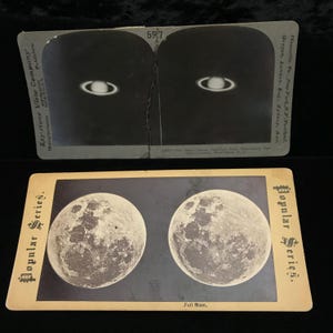 PAIRE de cartes stéréoscopiques anciennes : pleine lune, Saturne // PAIRE de cartes stéréoscopiques originales de la lune, Saturne // PAIRE de cartes stéréoscopiques d&#39;astronomie