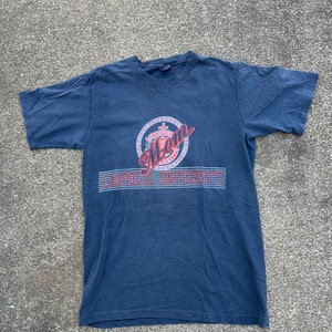 Vintage small (tag says medium) 100% cotton gray and orange single stitch T-shirt. made in the Usa. Soft. Campbell University MOM