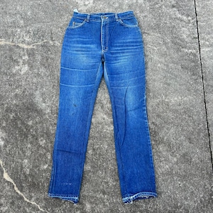 Vintage Lee 80s 90s 29x32(nicht gesäumt. Tag 16 L)100% Baumwolle Denim Jeans. Hergestellt in den USA. Papieranhänger. Unglaublich weich. Dunkle Waschung.