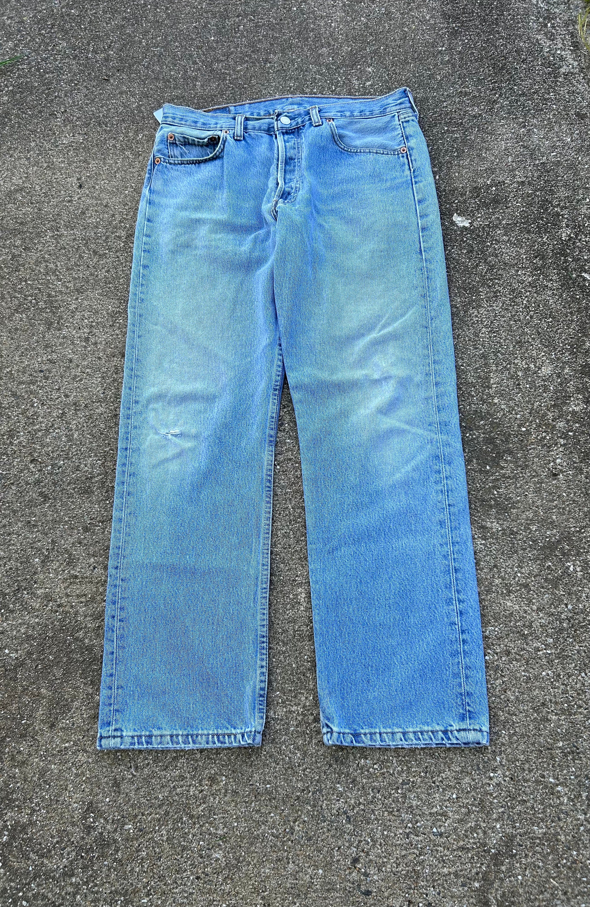 Vintage Levi's 501 Jeans / Made in UK - Etsy