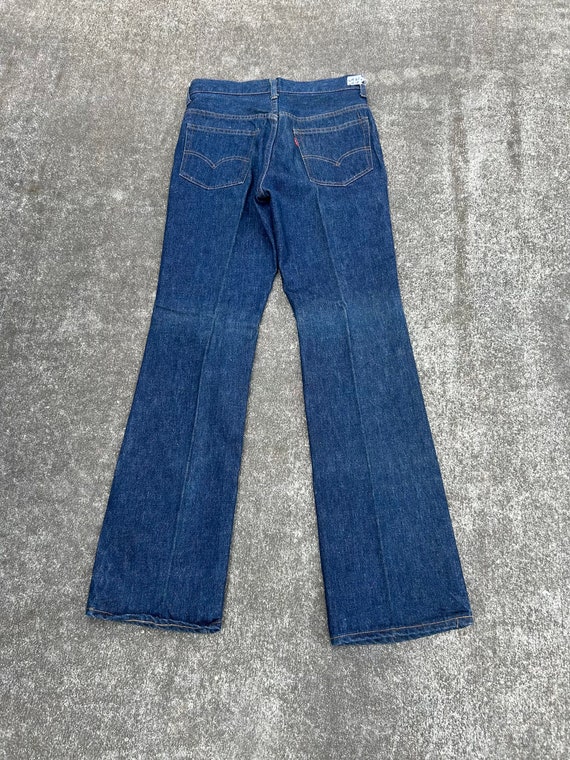 Vintage 70s 80s with flare at the ankle Levi’s re… - image 4
