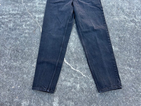 Vintage 90s black Levi’s 27x30( 10 reg M) 550 rel… - image 4