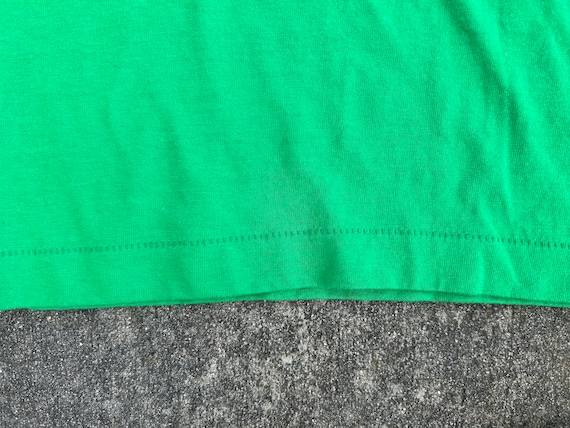 Vintage medium green single stitch T-shirt.   Spa… - image 3