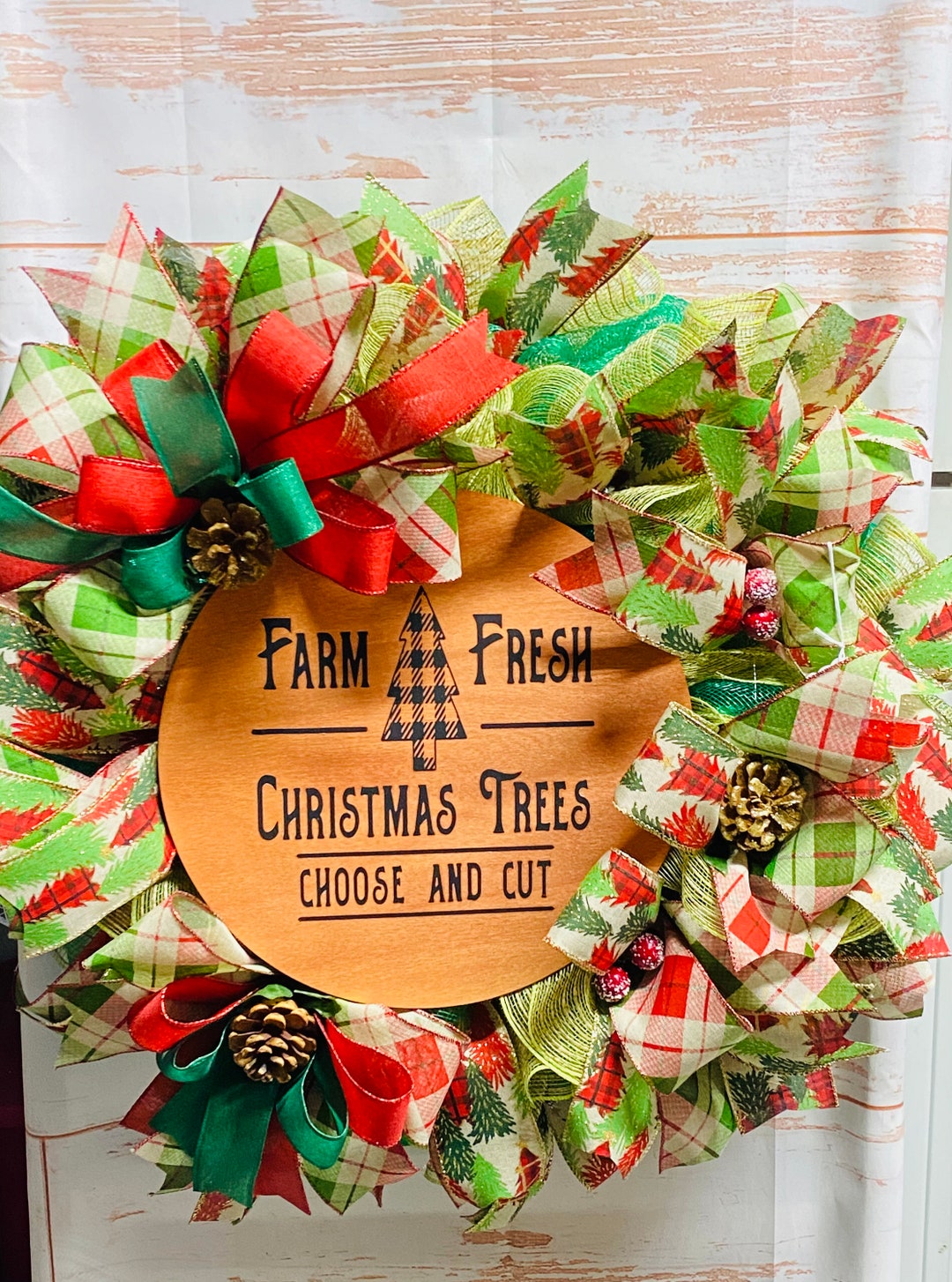 Christmas Farm Fresh Wreath Christmas Green and Red Etsy