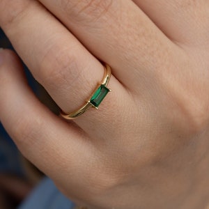 Emerald Baguette Ring by Babeina, Gemstone Ring, Emerald Jewelry, Gift for Her, Gold Ring, Stacking Ring, May Birthstone Jewelry, Minimalist