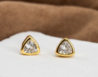 Gold Trillion Solitaire Earrings, Classy Trillion Cut Bezel Studs, Stackable Studs, Triangle Studs, Gift for mom, Christmas Gift