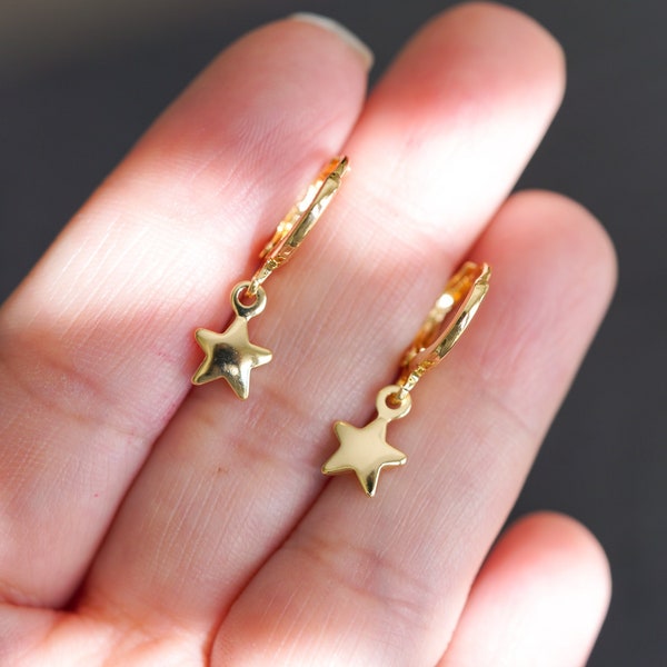 18K Gold FILLED Puffy Star Huggies, Mini Star Earrings, Dangle Star Earrings, Dainty Star Earrings, Delicate, Gift for her, Christmas Gifts