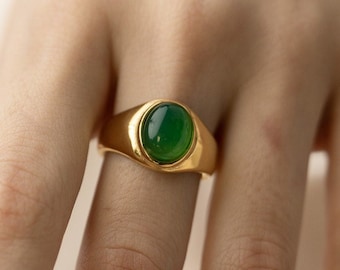 Oval Jade Ring by Babeina, Green Jade Signet Ring, Green Jade Gemstone Ring, Green Jade Jewelry, Boho Gold Ring, Christmas Gift for Women