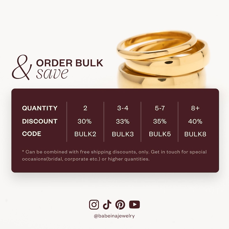 Op de afbeelding: Een tabel met bulkbestelkortingen voor sieraden. Bestel 2 items en krijg 30% korting, gebruik code BULK2. Bestel 3-4 items en krijg 33% korting, gebruik code BULK3. Bestel 5-7 items en krijg 35% korting, gebruik code BULK5. Bestel 8+ items en krijg 40% korting, gebruik code BULK8.