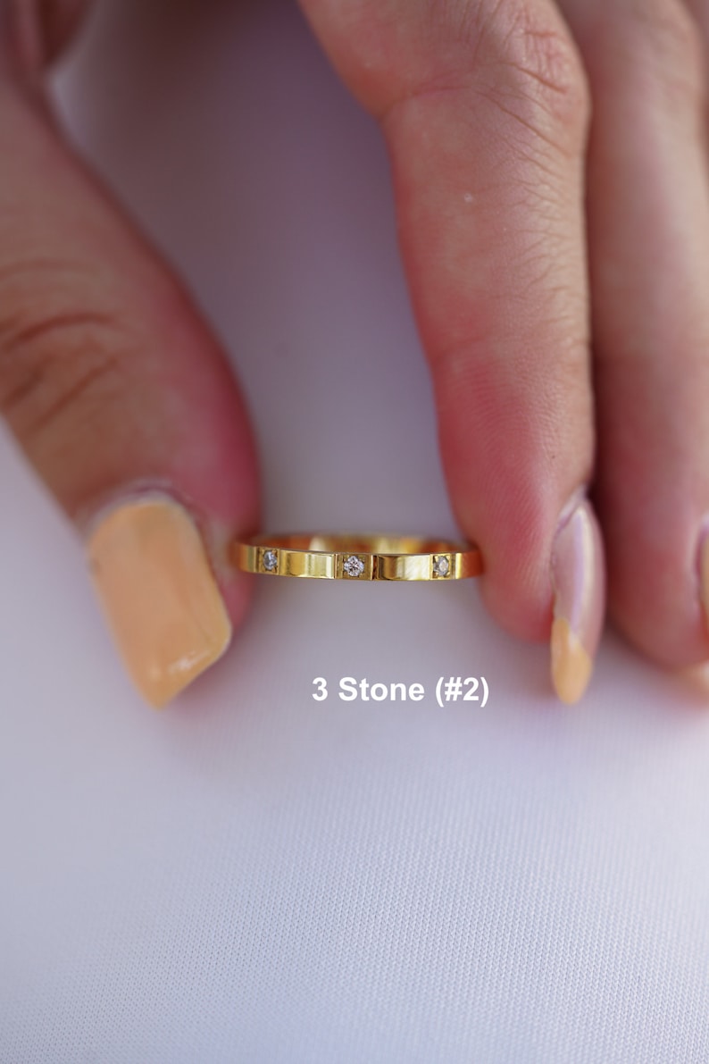 Gold 3 Stone Ring