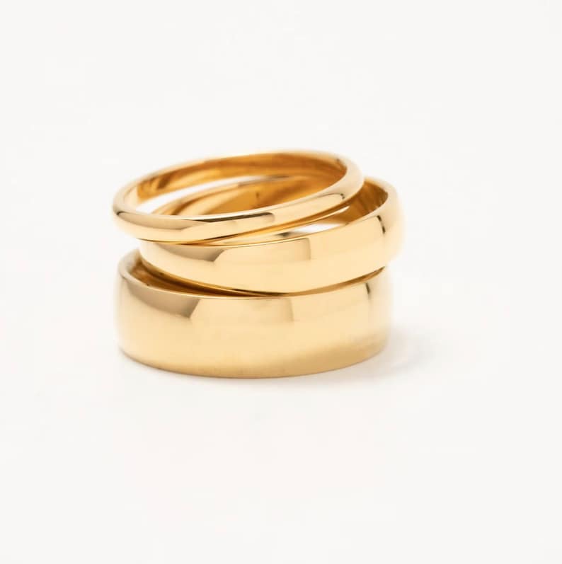 Thin Thick Band Ring