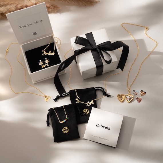 Heart Locket Necklace with Photo, Big Heart Locket, Vintage Locket Necklace, Sibling, Best Friend, Personalized gift for her, Christmas Gift