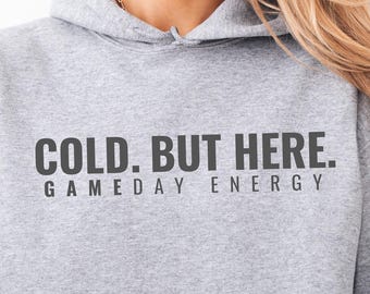 Sweat-shirt sport pour maman, sweat à capuche froid mais ici, sweat à capuche Game Day, cadeau maman baseball football tennis, sweat-shirt sport printemps rigolo