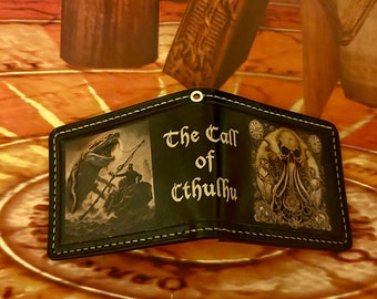 The Call of Cthulhu wallet with 6 cardholders