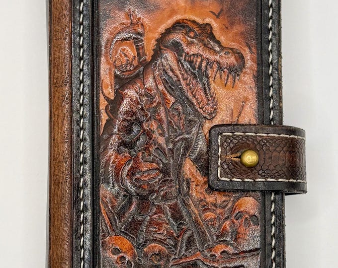 SteamPunk Alligator theme phonecase with 6 carholders and pockets ( i can customize for any phones)
