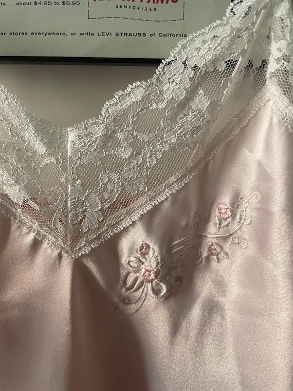 Vintage Barbizon Baby Pink Slip Dress w/White Lace - image 3