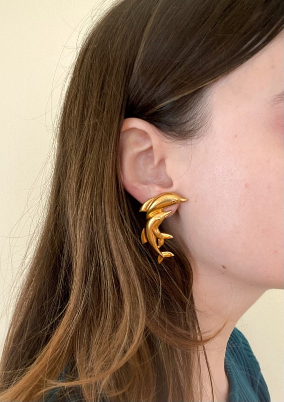 80s Gold Tone Dolphin Clip-on Earrings - image 1