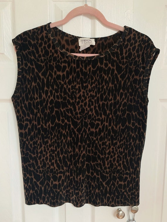 Vintage Leopard Print Sleeveless Top